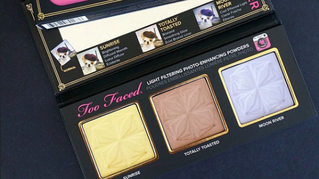 selfie powders palette too faced