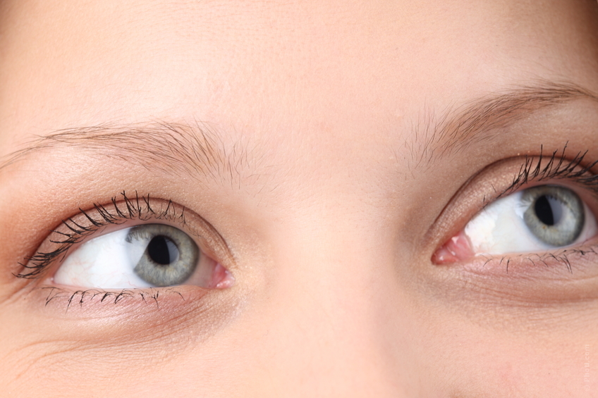 faire pousser ses sourcils