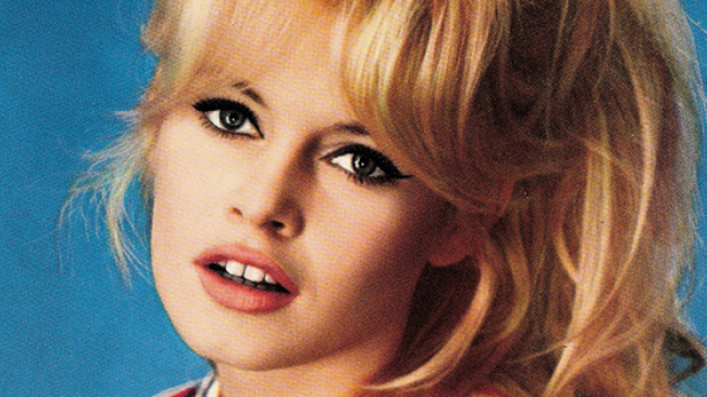look brigitte bardot eye liner yeux de biche