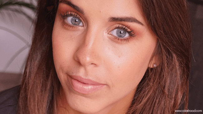 maquillage yeux bleus en automne