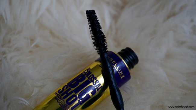 colossal big shot mascara brosse