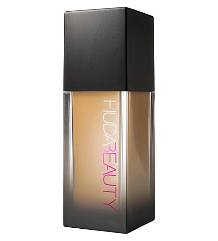 packaging faux filter huda beauty