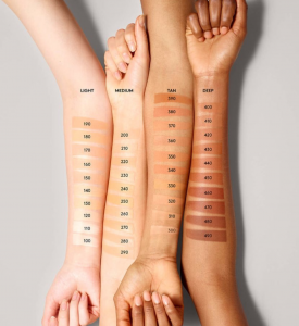 swatch fond de teint fenty
