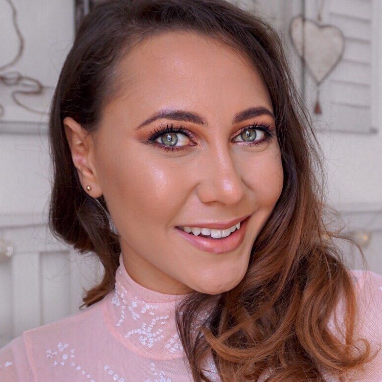 ColineMakeup Artist